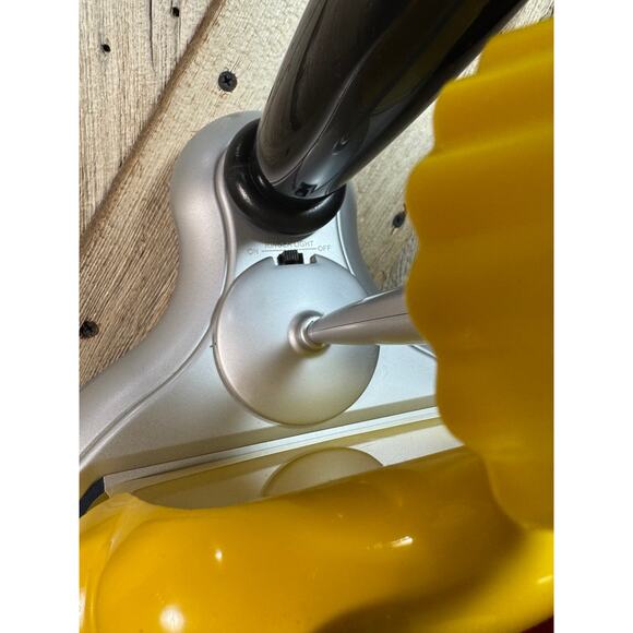 Mars M&M’s Telephone Vintage Corded Desk Phone Working Open Box Red & Green - Picture 11 of 15